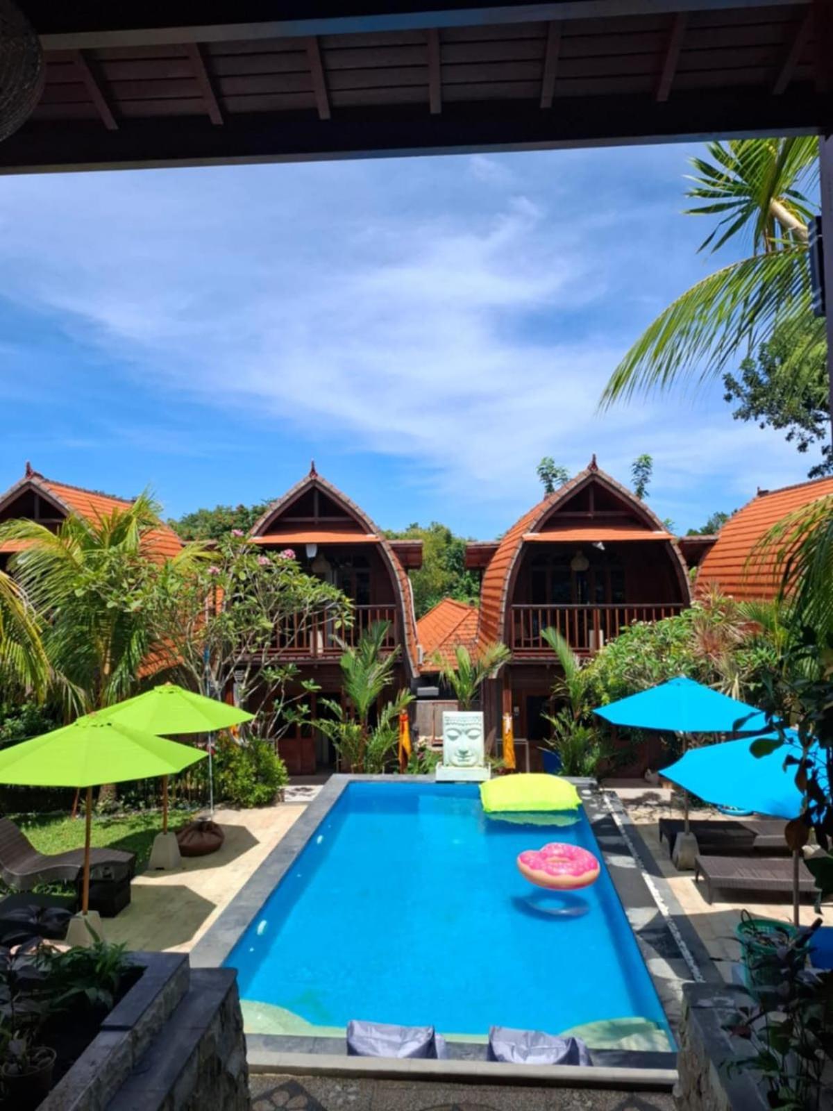 Pondok Kembar Homestay Uluwatu  Exterior photo